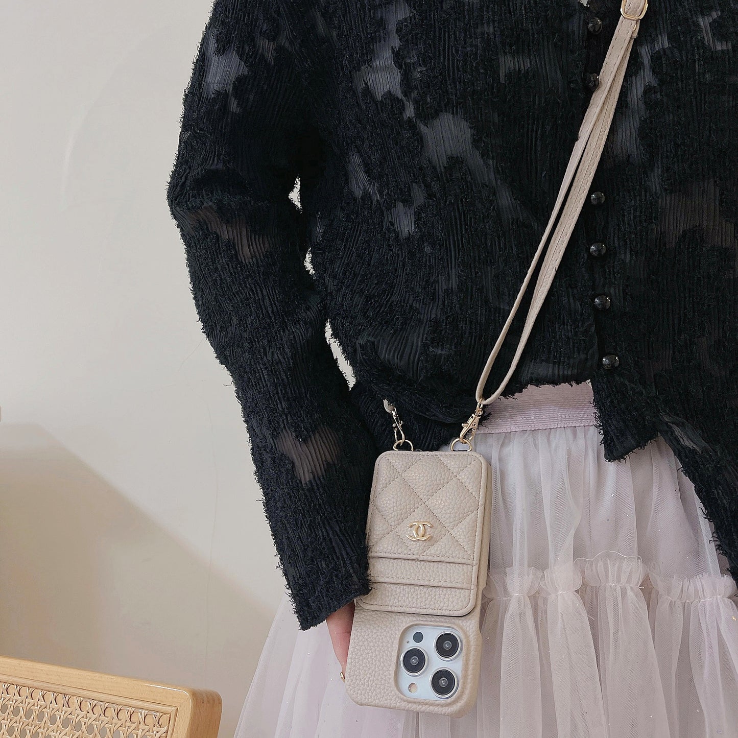 Apple Tweed Style Card Diagonal Leather Halter Case (Exclusive)