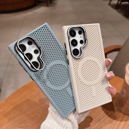 Samsung Ultra Series Honeycomb Mesh Cooling Suitable Magnetic Phone Case Skin Feel Mesh  (Exclusive)