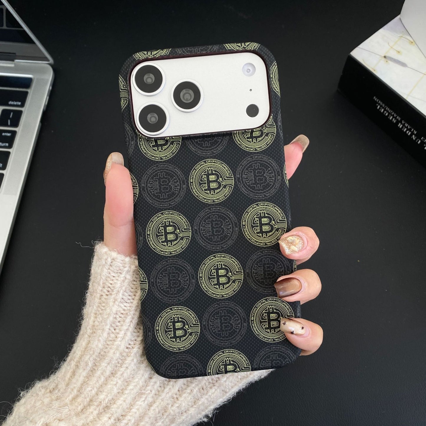 Apple Iphone Kevlar Magnetic Cover with Bitcoin Pattern  (Exclusive)