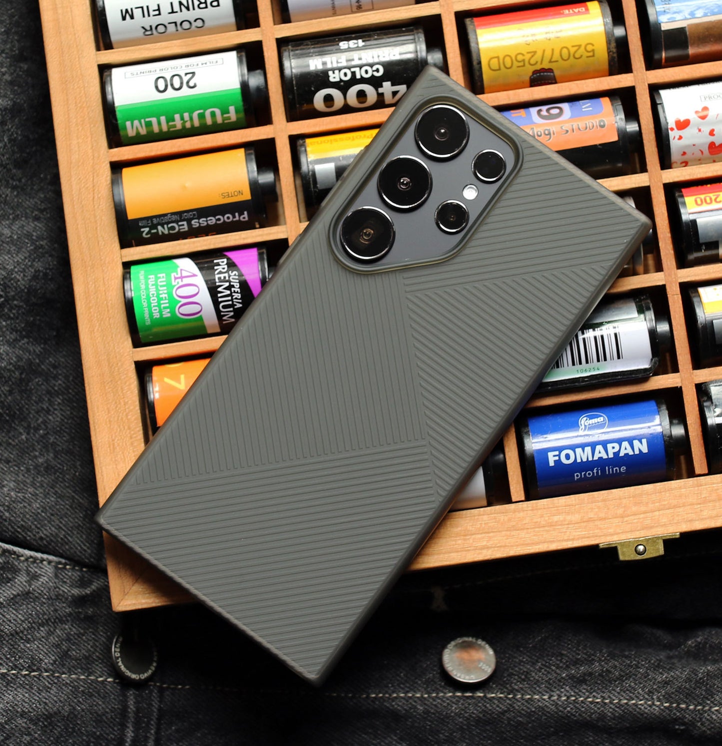 Samsung Ultra Series Three Dimensional Texture Frosted Hard Case (Exclusive)