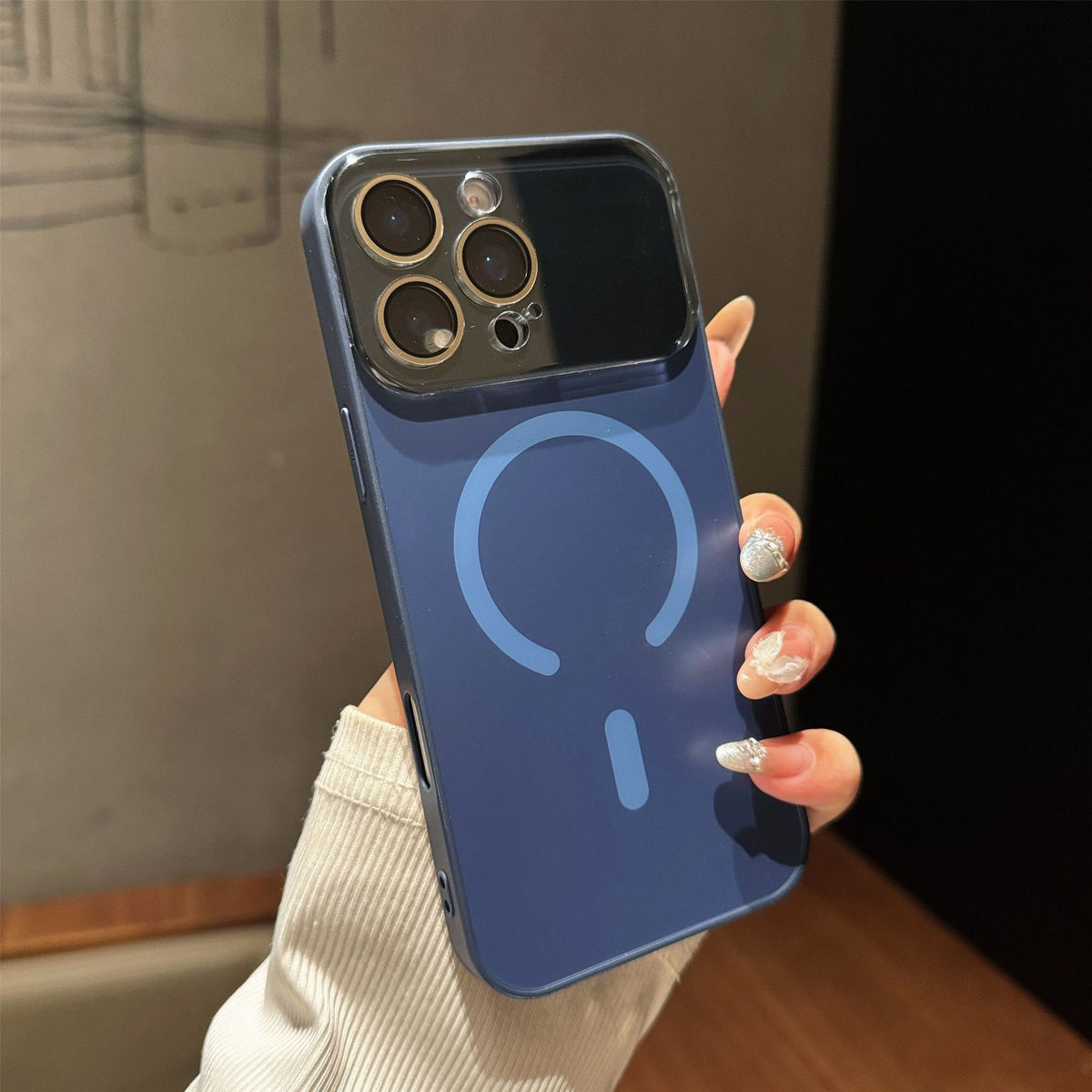 Apple iphone Large Screen with This Matte Ag Case (Exclusive)