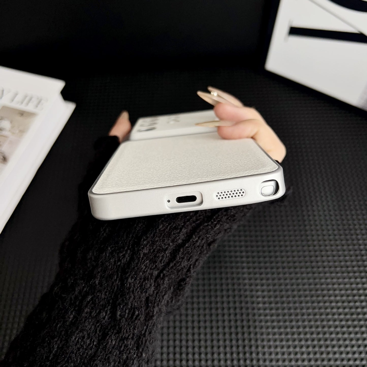 Apple Iphone series Leather Phone Case with Small V Pattern, Anti-Drop, Simple Design Case (Exclsuive)