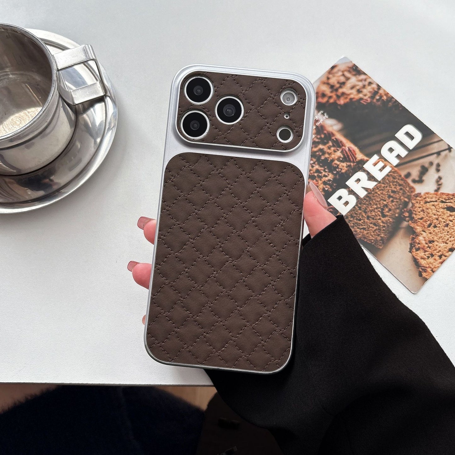 Apple Iphone Stylish Chanel leather case (Exclusive)