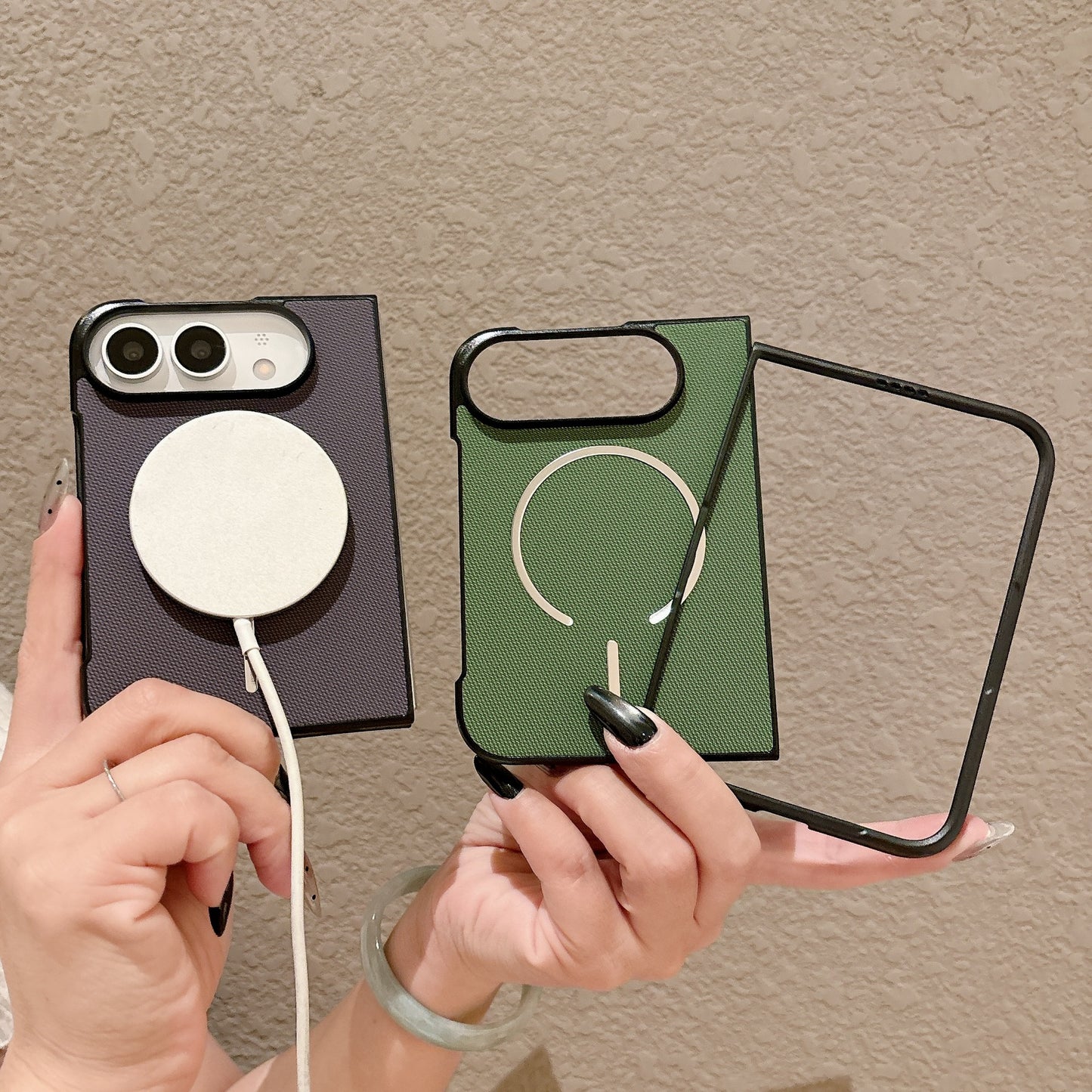 Apple Iphone Ultra Folding business-inspired magnetic protective case (Exclusive)