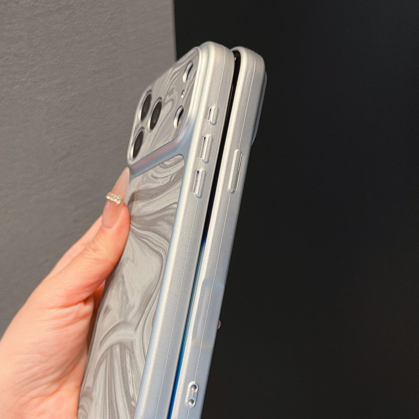Apple Iphone Large Window Water Ripple Case (Exclusive)