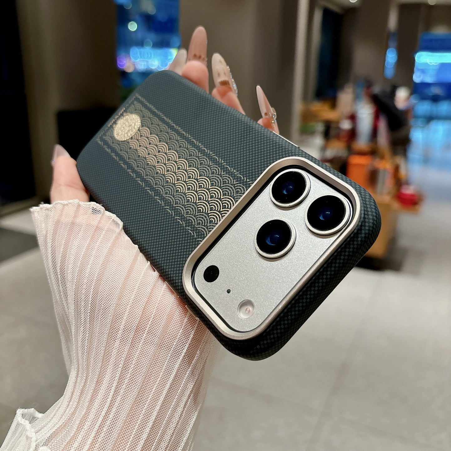 Apple Iphone God of Wealth Magnetic Phone case (Exclusive)