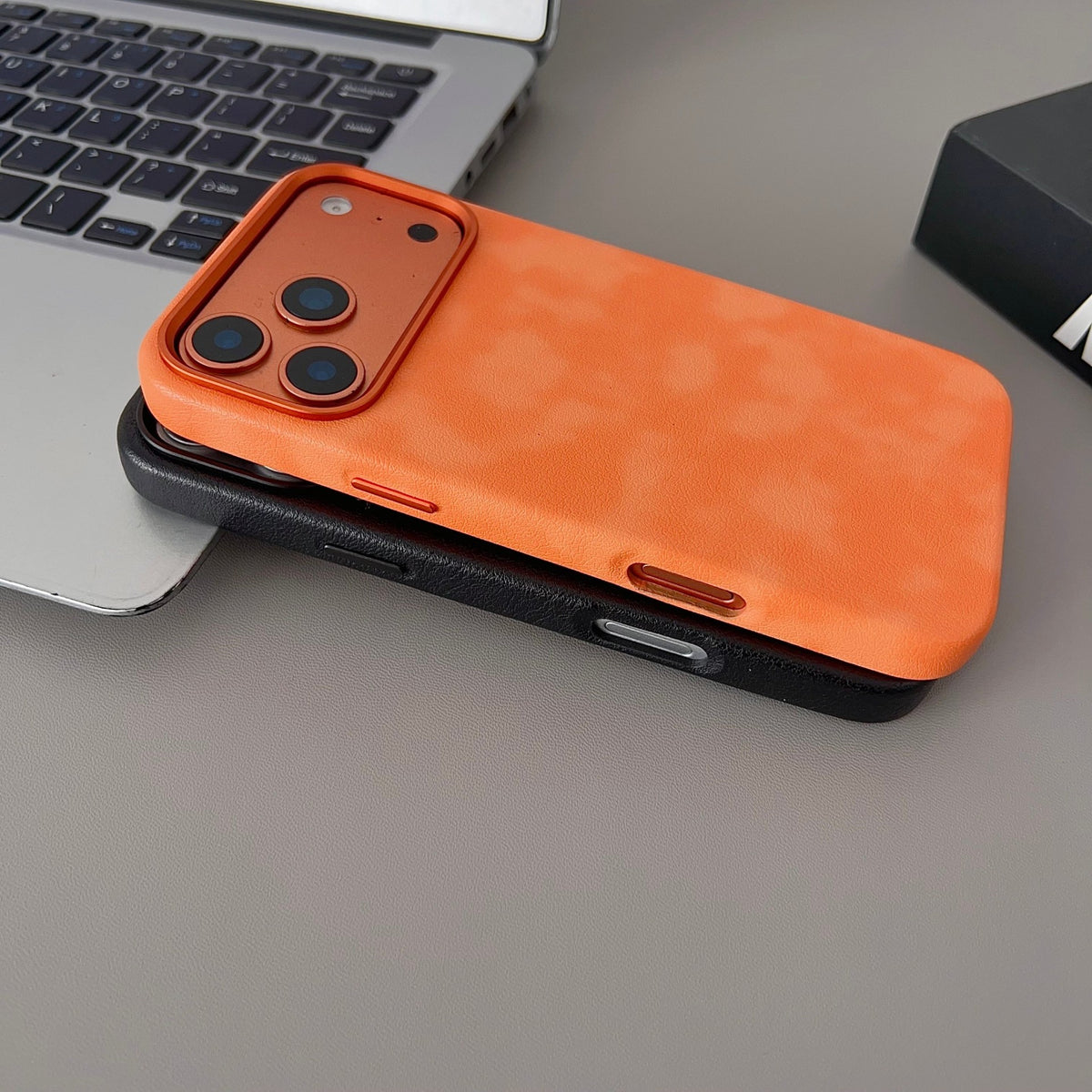 Apple Iphone Horse Leather Pattern Magnetic Phone Case (Exclusive)