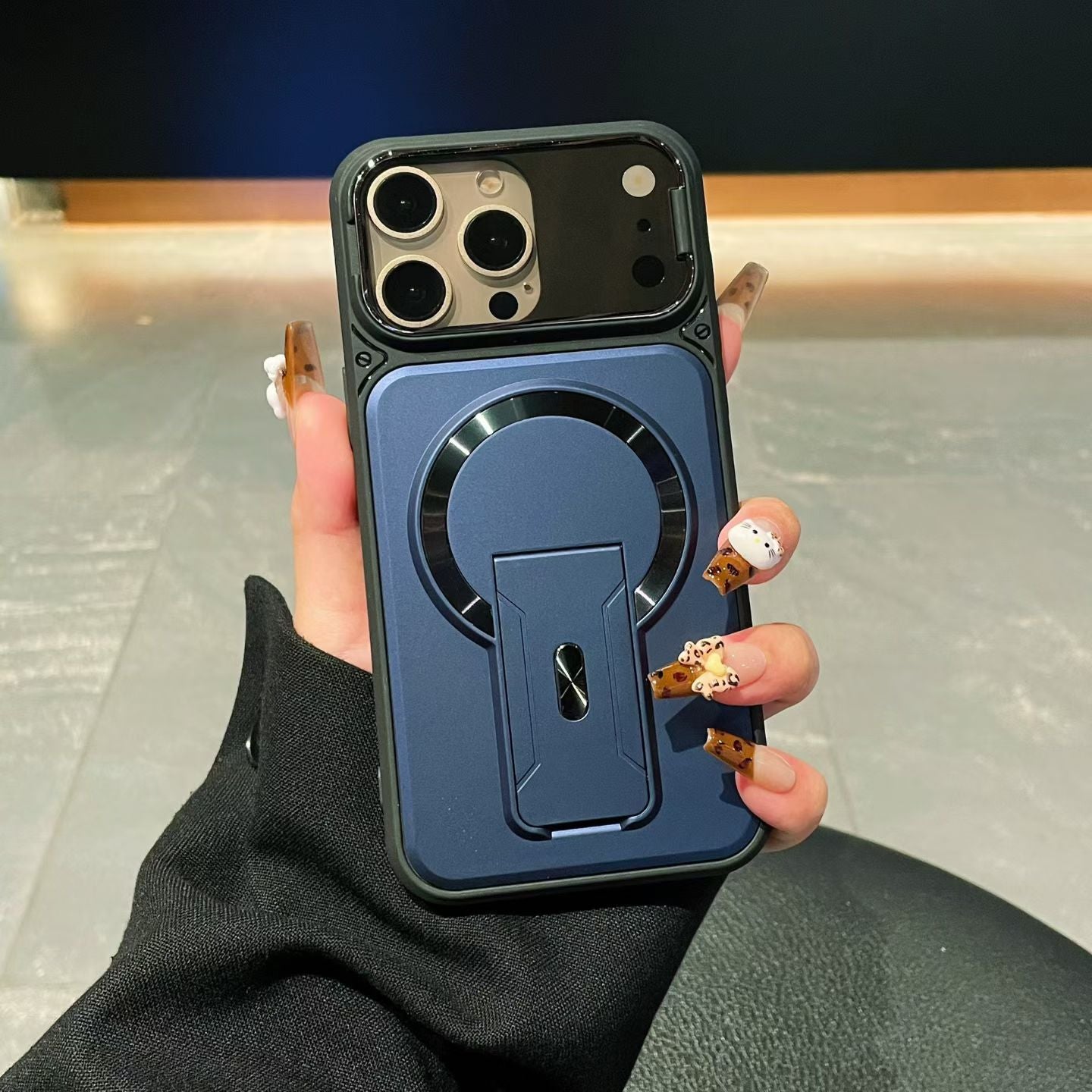 Apple Iphone Camera protection Magnetic Stand Phone Case (Exclusive)