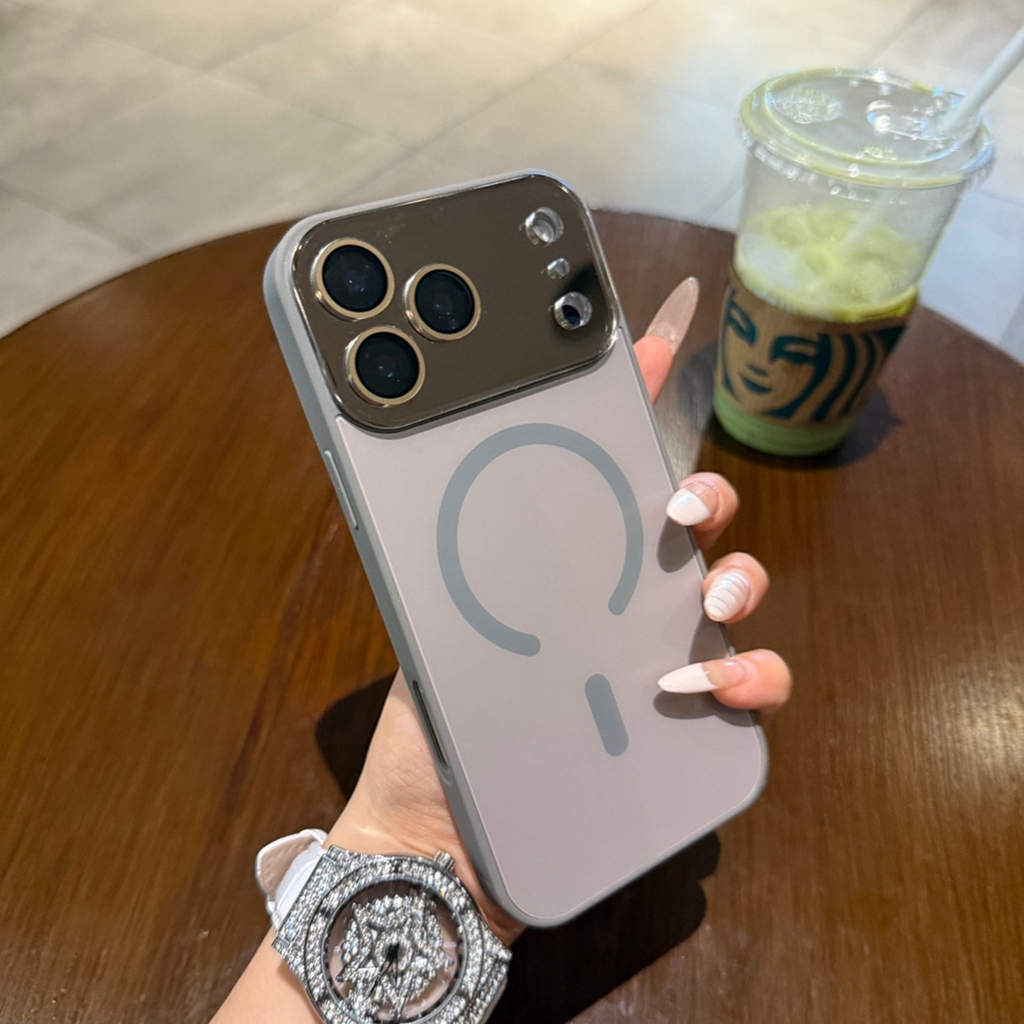 Apple iphone Large Screen with This Matte Ag Case (Exclusive)