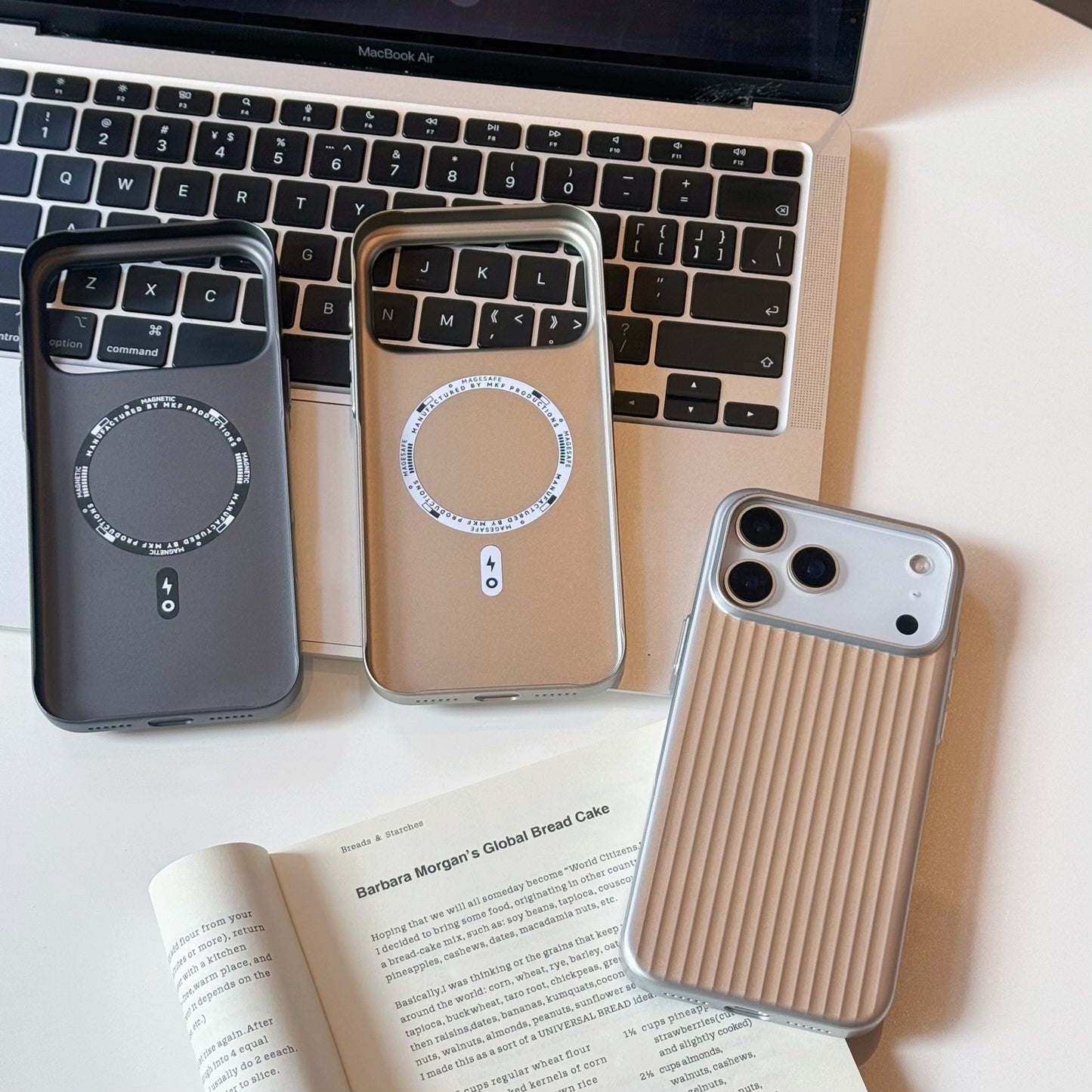 Apple Iphone series Corrugated Large Hole Magnetic Suction Anti-Fall Protective Case (Exclusive)