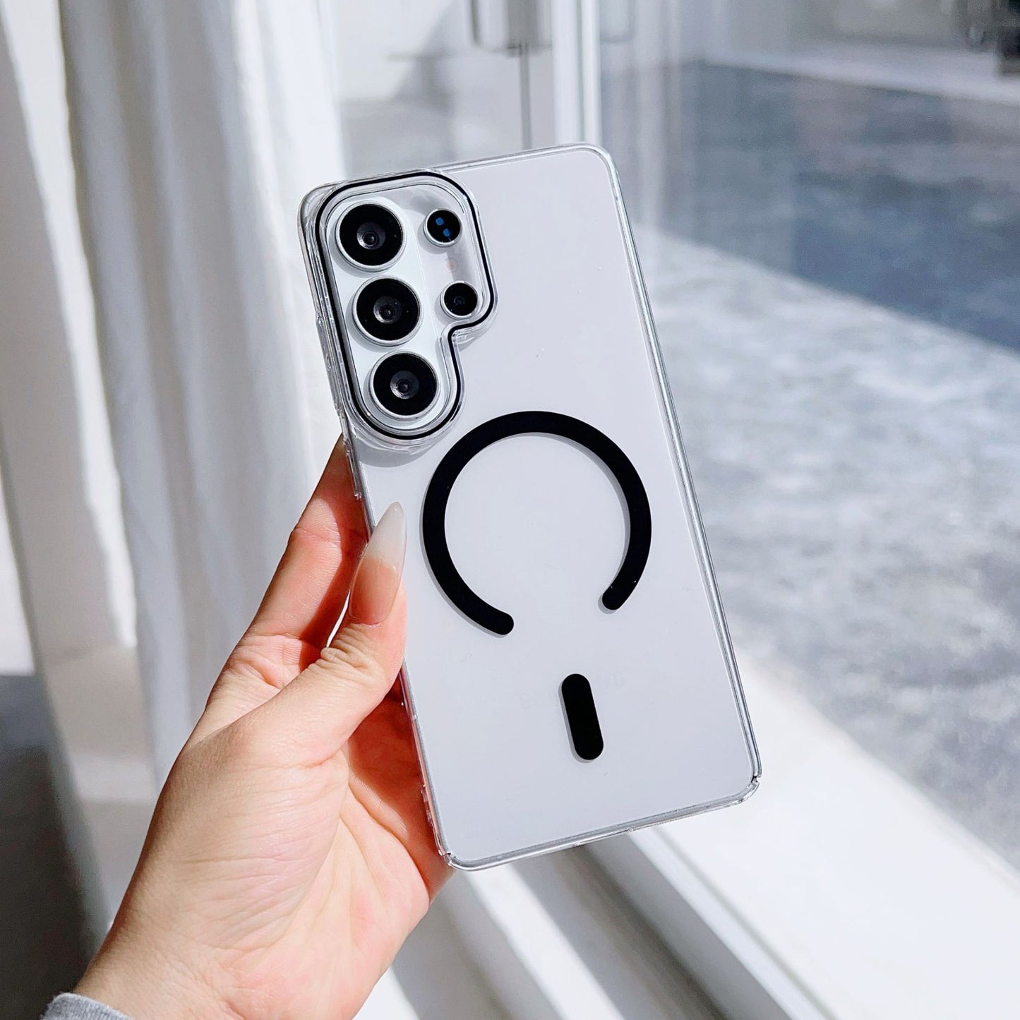 Samsung Ultra series Ice-Transparent Magnetic Suction Case (Exclusive)