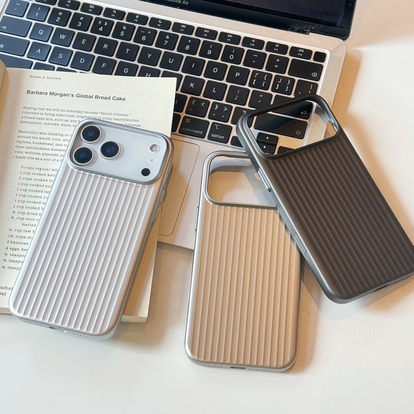 Apple Iphone series Corrugated Large Hole Magnetic Suction Anti-Fall Protective Case (Exclusive)