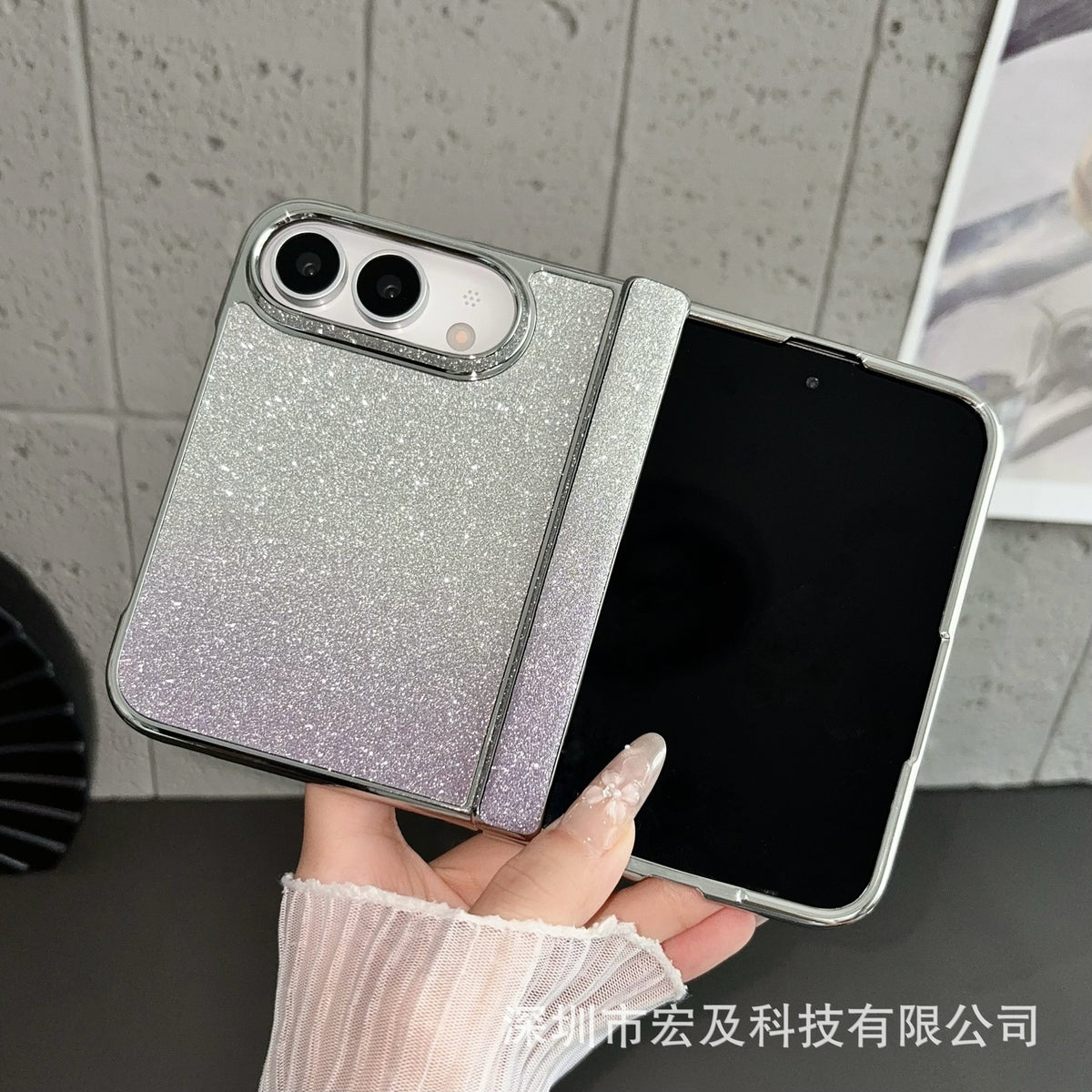 Apple iPhone Ultra foldable screen iPhone Ultra central axis hinge protective case (Exclusive)