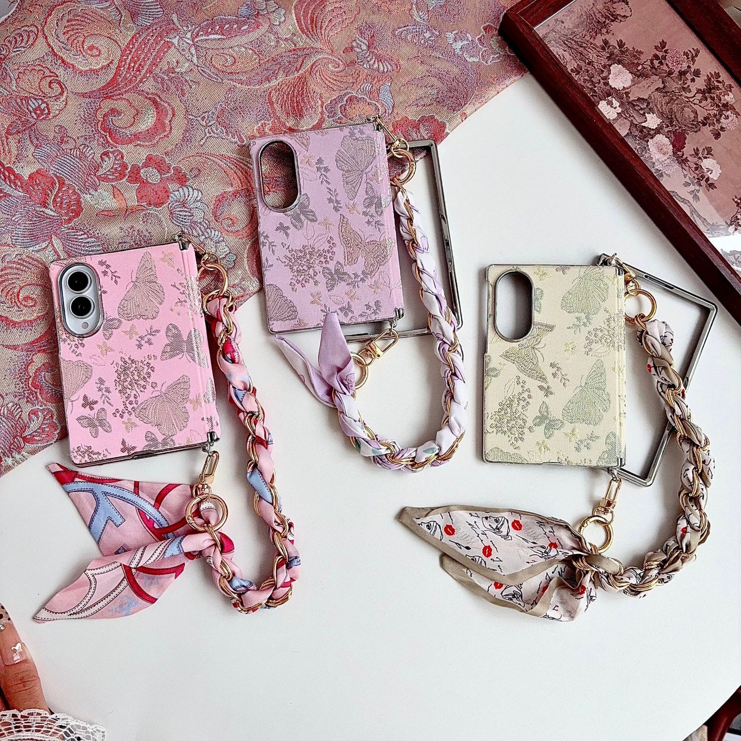 Samsung Fold Embroidery Side Buckle and Front Frame Central Drop Protection Case (Exclusive)